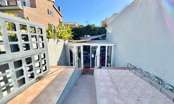 Herverkoop - semi_detached_house -
Albir - L'Albir