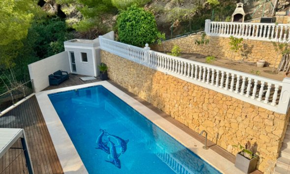 Revente - Villa -
Altea