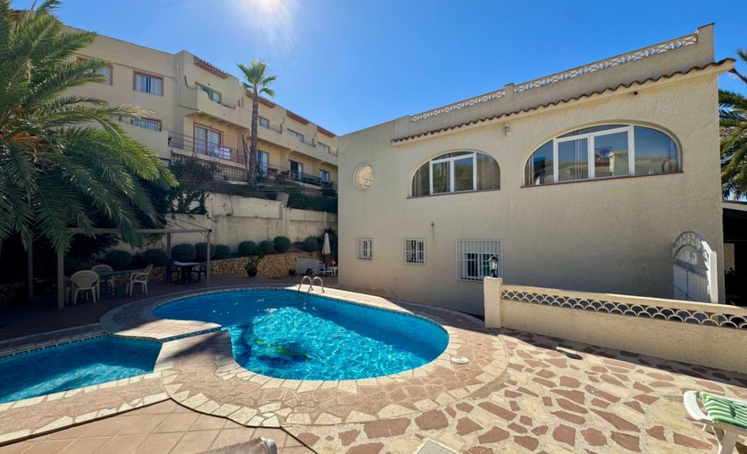 Herverkoop - Villa -
Albir - L'Albir