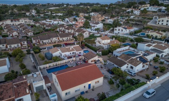 Herverkoop - Detached Villa -
Alfas del Pí - Alfaz del Pi