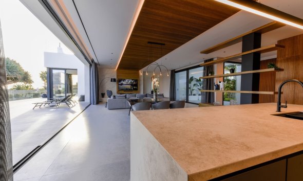 Obra nueva - Chalet -
Albir