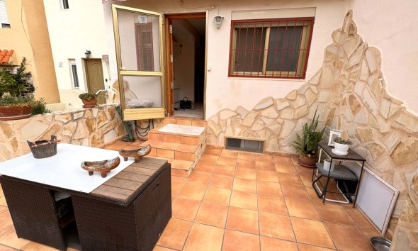 Reventa - Bungalow -
Albir