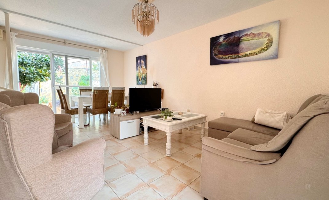 Reventa - Bungalow -
Albir