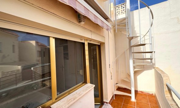 Reventa - Bungalow -
Albir