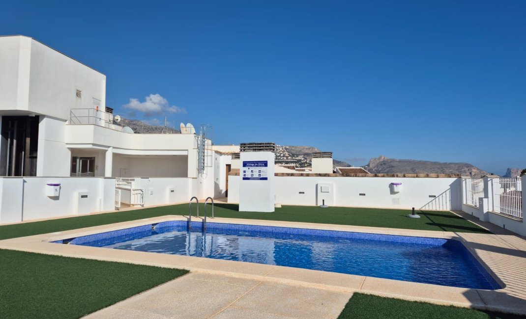  Alquiler larga estancia - Apartamento / piso -
Altea