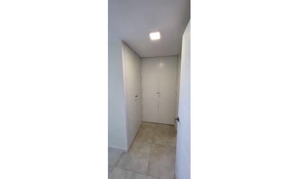 Reventa - Apartamento / piso -
Finestrat