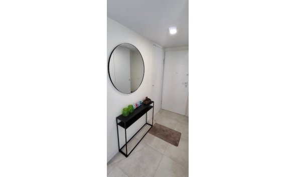 Reventa - Apartamento / piso -
Finestrat