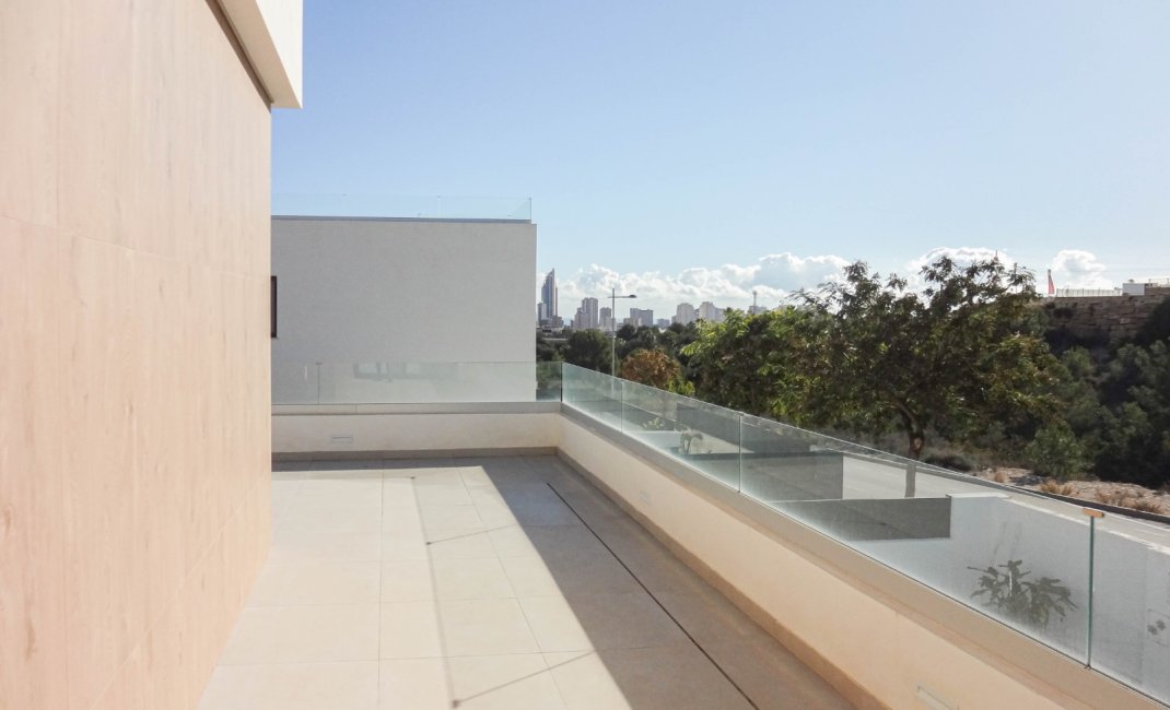 Reventa - Villa -
Finestrat