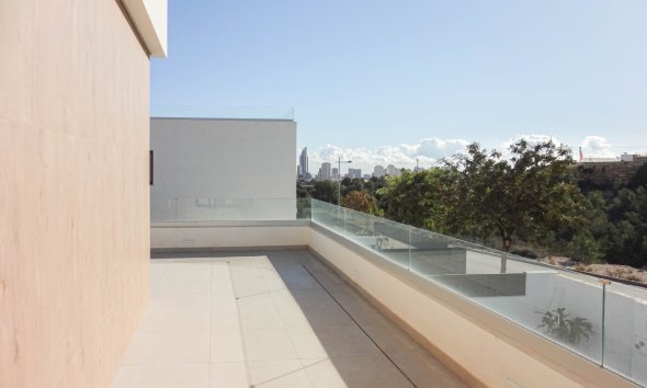 Reventa - Villa -
Finestrat