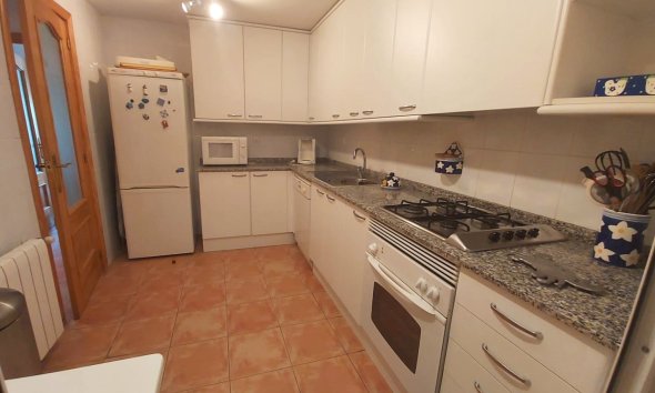 Resale - Apartment / flat -
Albir