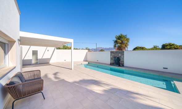 Videresalg - Villa -
Albir