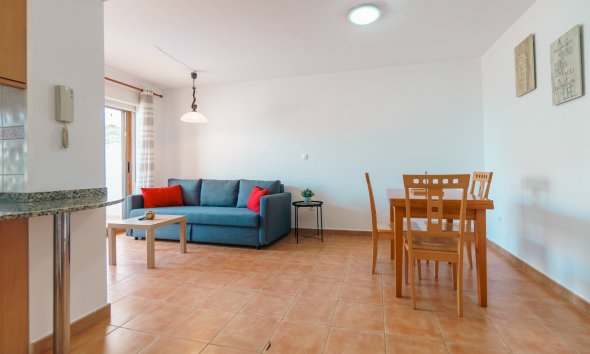 Resale - Apartment / flat -
Albir