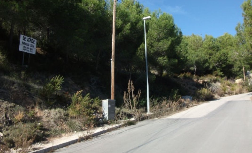 Reventa - Parcela / Terreno -
Altea