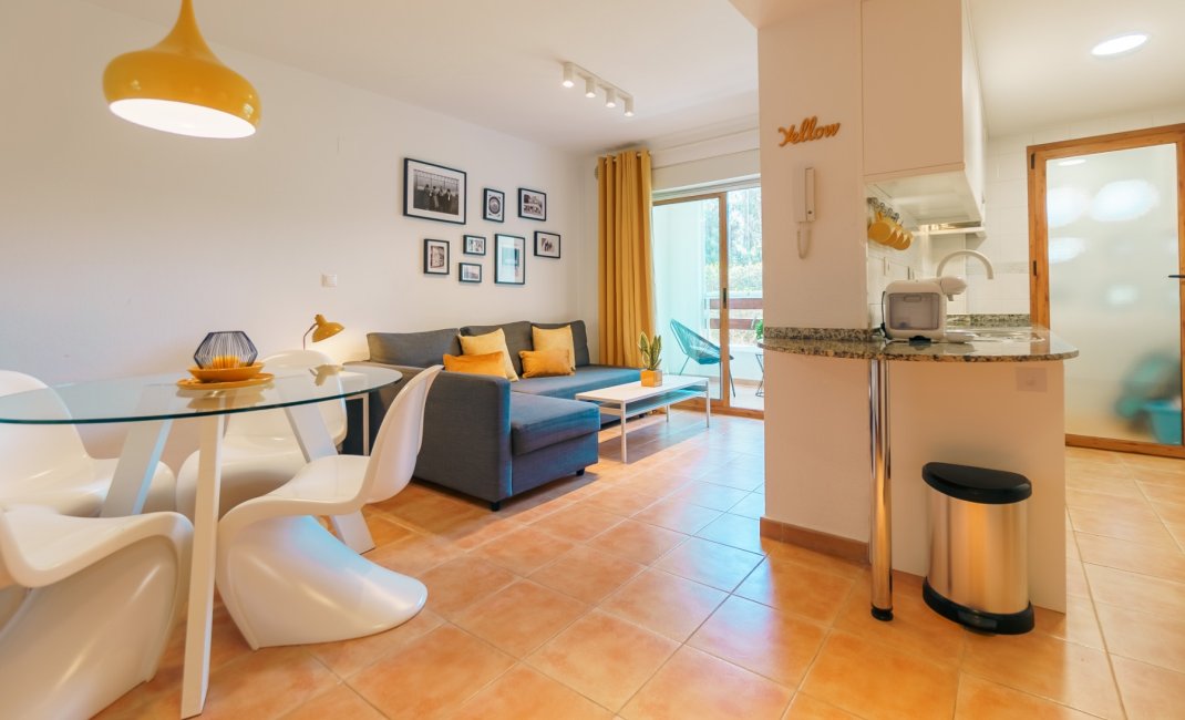 Verhuur Korte Termijn - Appartement / flat -
Albir