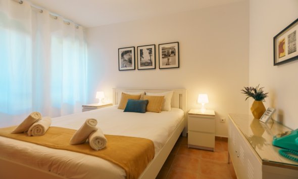 Verhuur Korte Termijn - Appartement / flat -
Albir