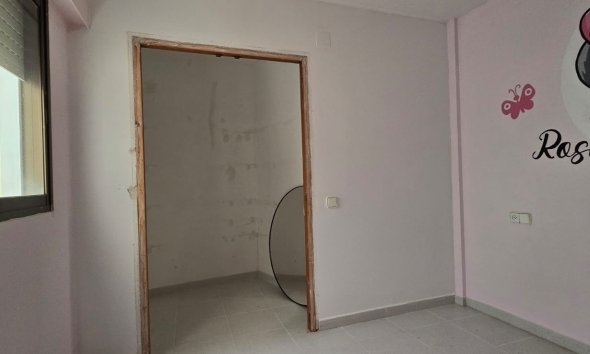 Resale - Apartment / flat -
Alfaz del Pi - Alfas del Pí