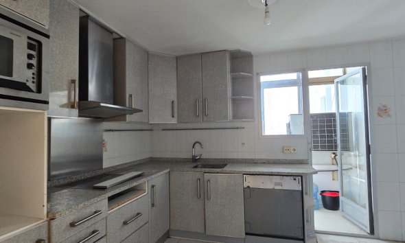 Resale - Apartment / flat -
Alfaz del Pi - Alfas del Pí