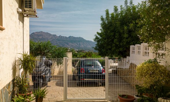 Reventa - semi_detached_house -
Altea - El Tossal-Bello Horizonte