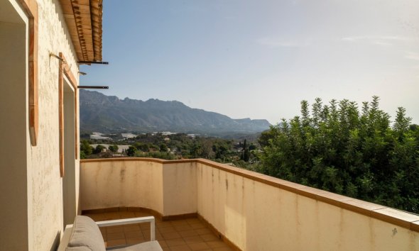 Reventa - semi_detached_house -
Altea - El Tossal-Bello Horizonte